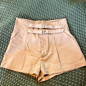 NWT  H&M Divided High waisted shorts